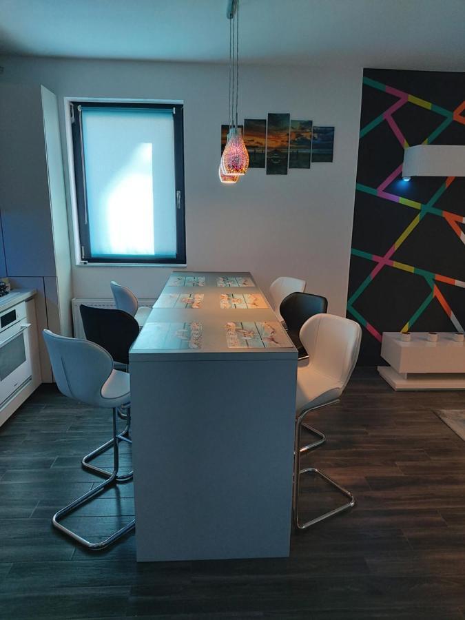 Apartament David Lägenhet Năvodari Exteriör bild