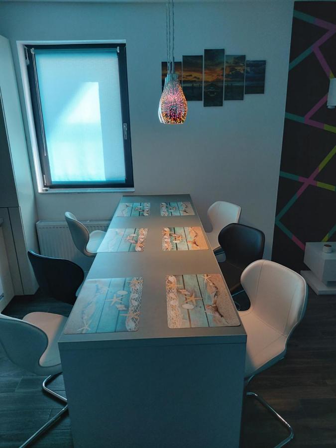 Apartament David Lägenhet Năvodari Exteriör bild